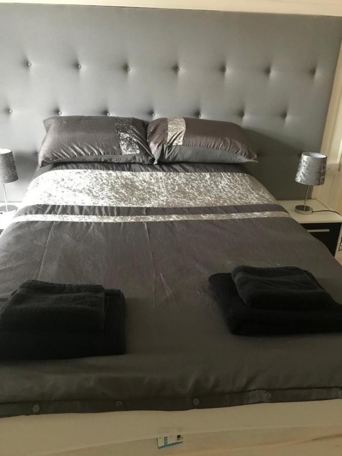 Sandy Pad'S Apartments Ріл Екстер'єр фото