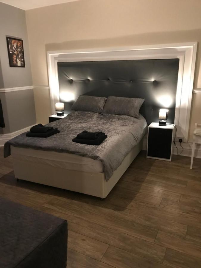 Sandy Pad'S Apartments Ріл Екстер'єр фото